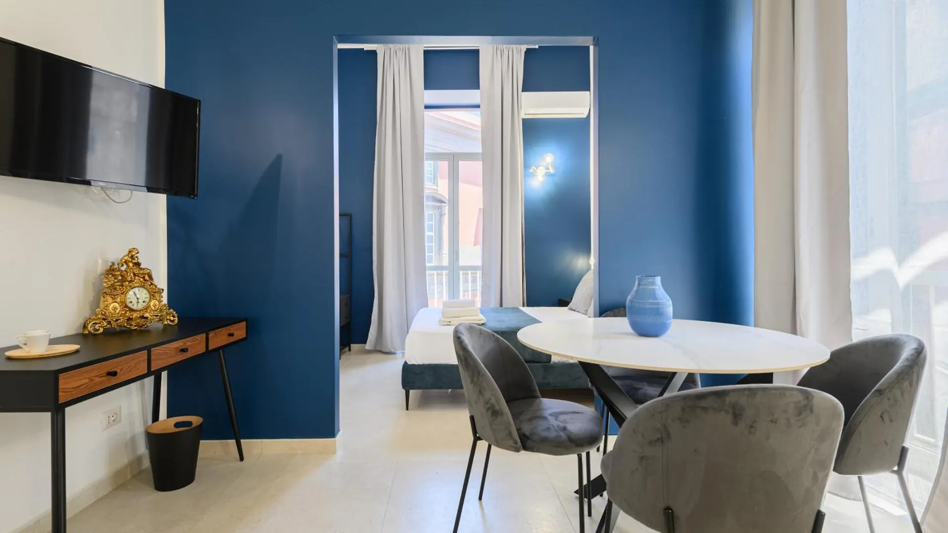 Into Mann Hotel Naples Guest house