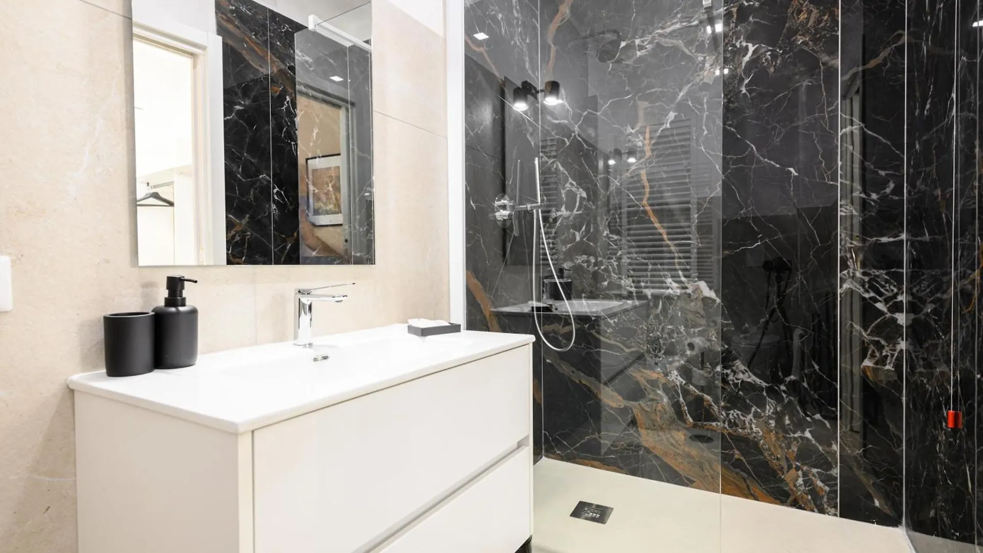 Into Mann Hotel Naples Italy