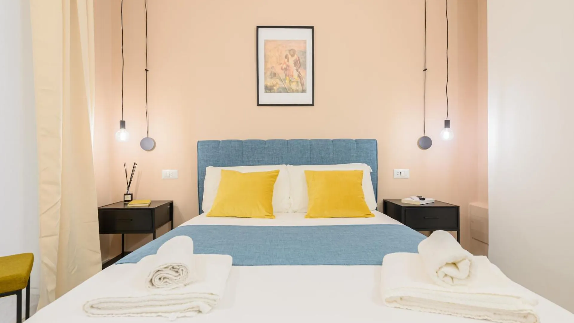 Into Mann Hotel Naples 0*,