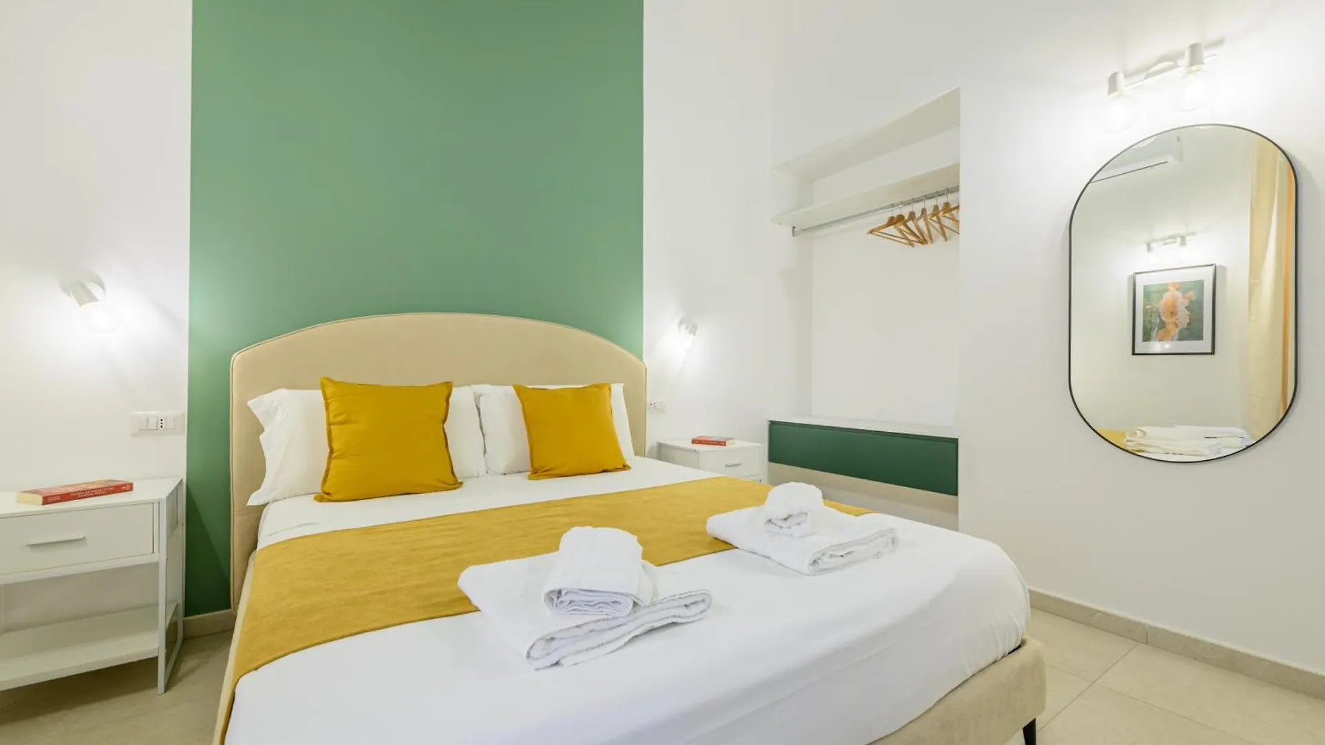 Into Mann Hotel Naples Italy