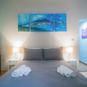 Bed & Breakfast Madà, Napoli